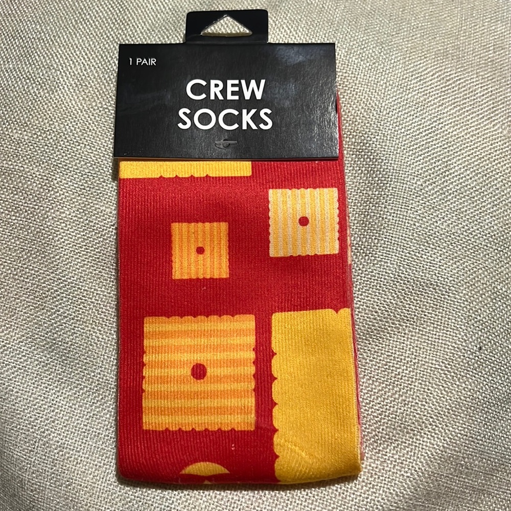 Cheez-It/Pringles “Lookin’ Like A Snack” Crew Socks